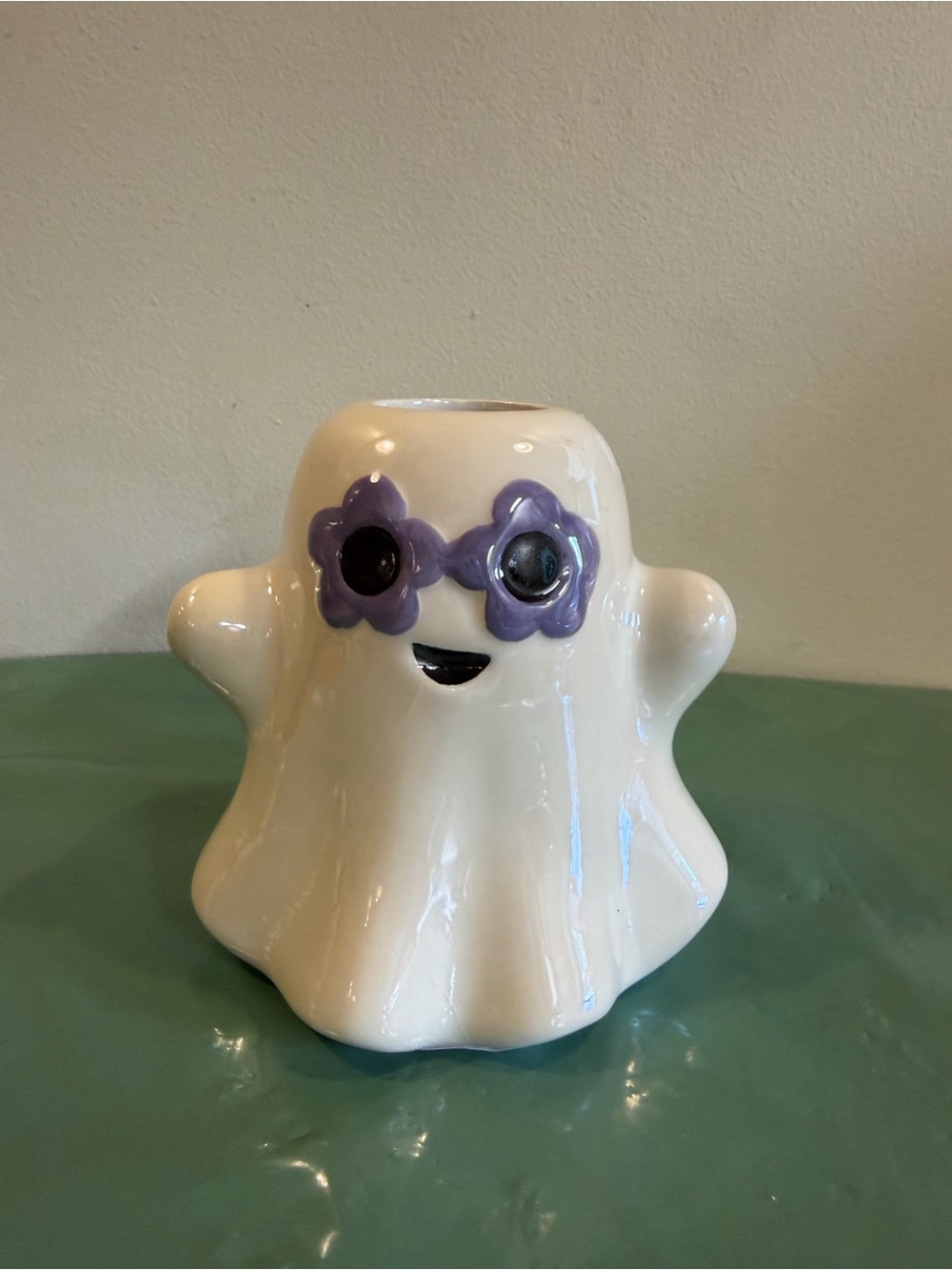 NEW Halloween Iridescent Ceramic Ghost Bud Vase